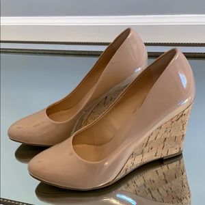 Franco Sarto Calix 2 Wedge Pumps Nude Patent Cork